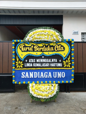 Papan Bunga Duka di Lolong Belanti